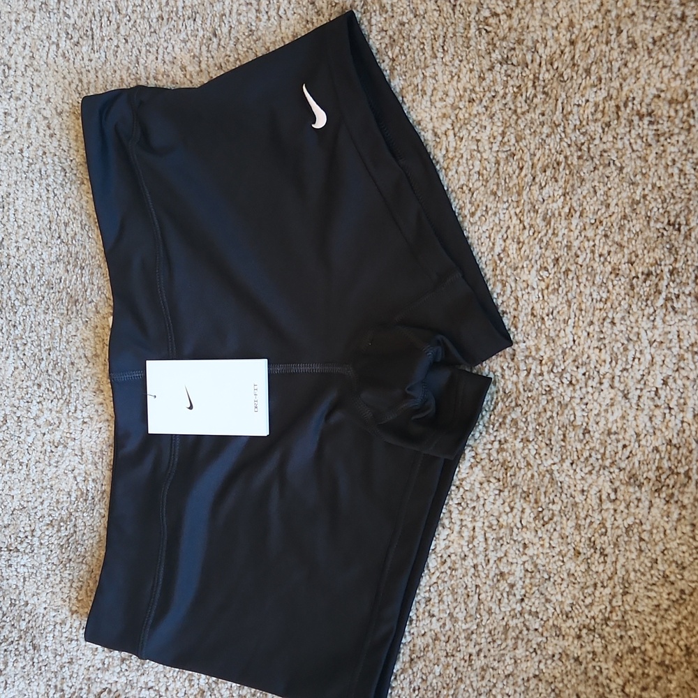 Nike dri-fit shorts, size large NWT